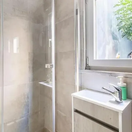 16 Rc - Patio Lisboa